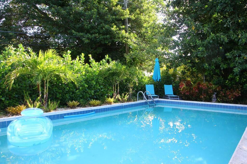 House With Pool, 10 Mins Drive To The Beach! Villa Miami Shores Exterior photo